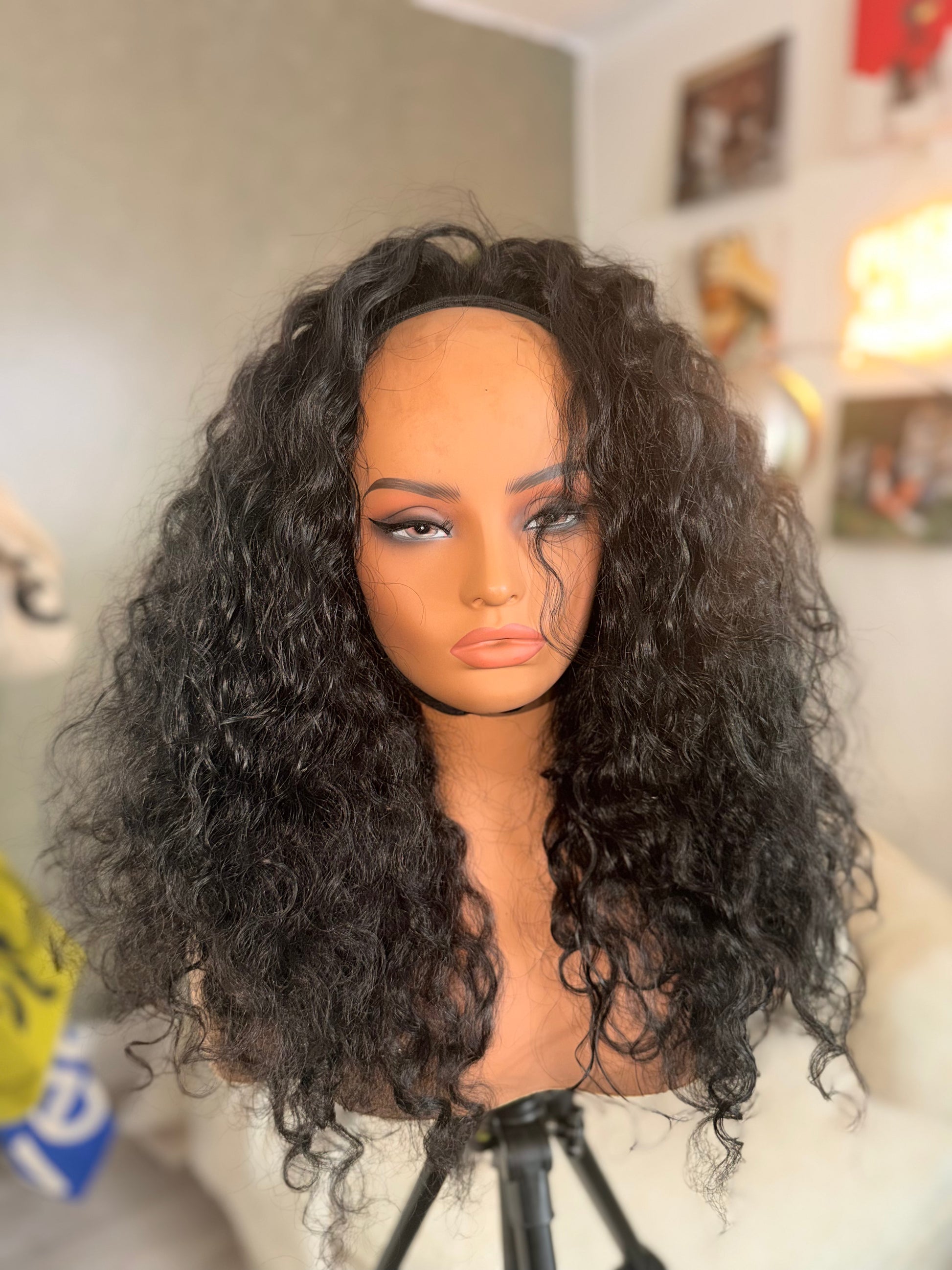 WATER WAVE - 18 INCH - JET BLACK - HALF WIG - USED