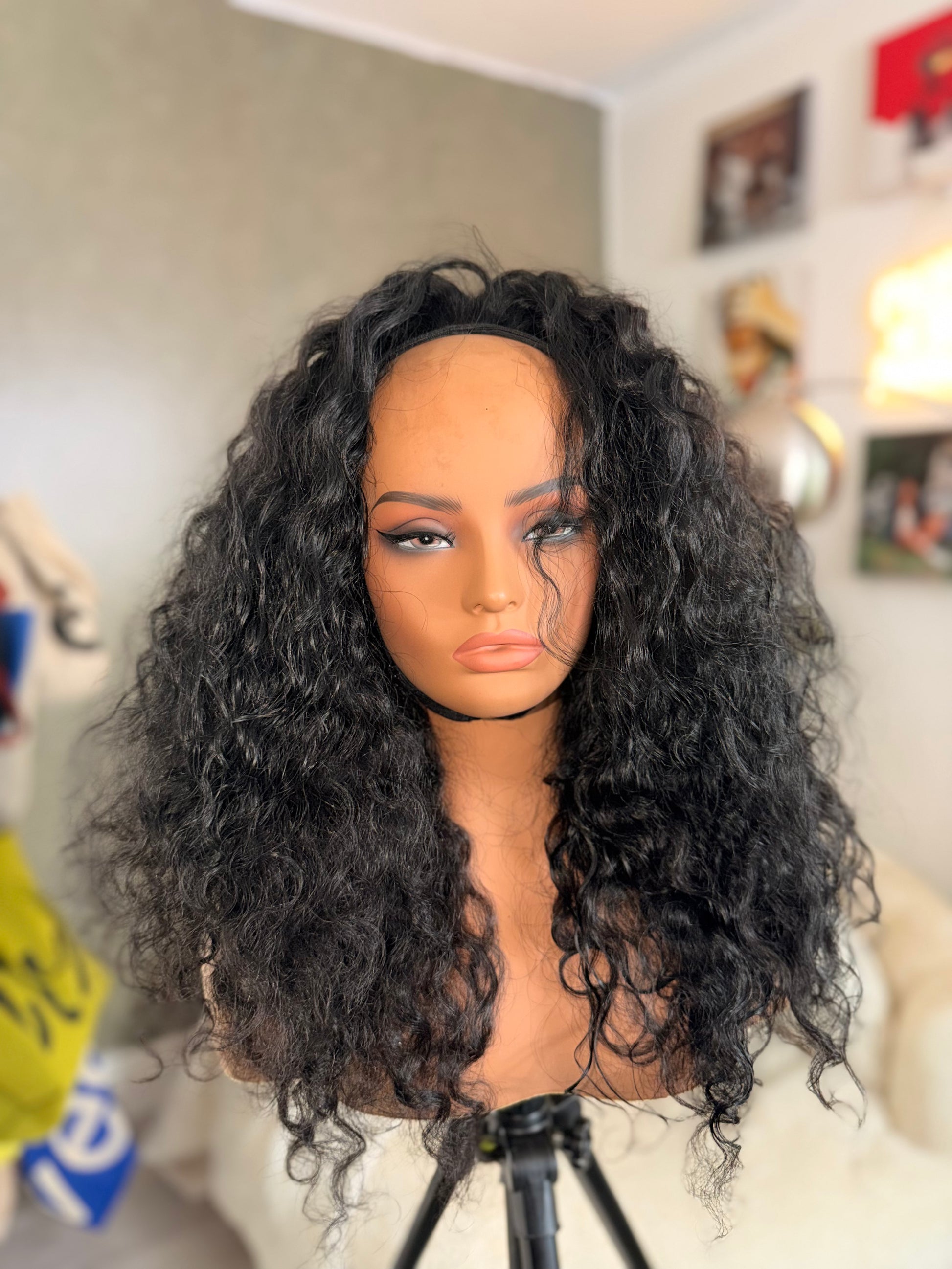 WATER WAVE - 18 INCH - JET BLACK - HALF WIG - USED